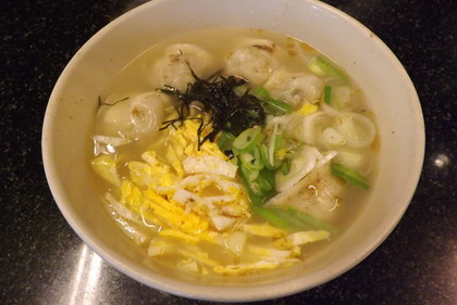 マンドゥ・クック（餃子スープ）